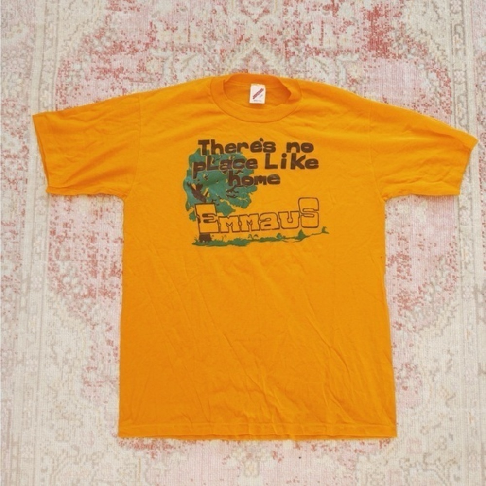 Jerzees, Men’s Vintage Orange Tee “There’s no place like home”